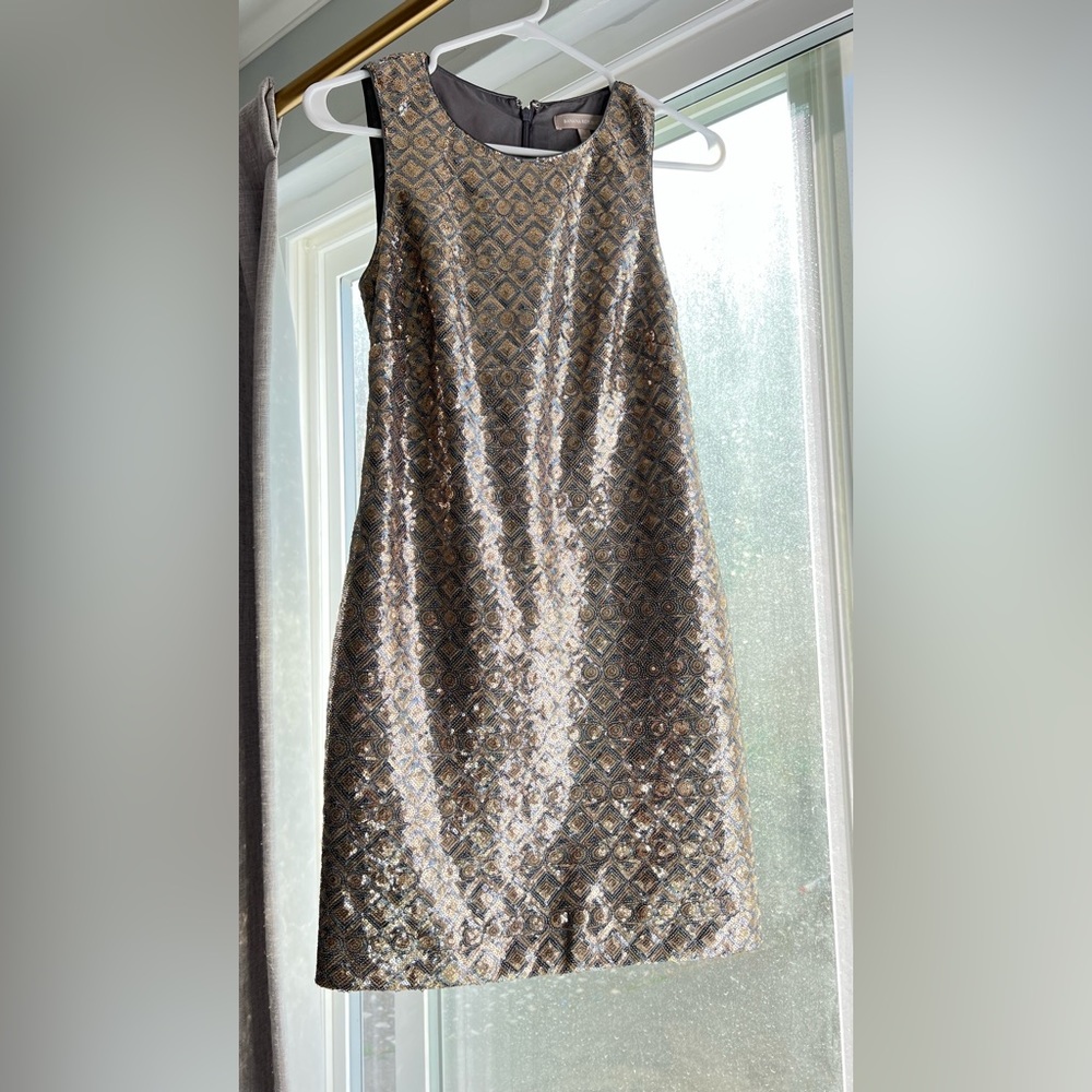 Banana Republic Gold/Silver Sequin Sheath Dress, Size 0